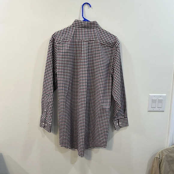 Stanford long sleeve button down shirt. Size 6.5 32-33 60% cotton 40% polyester - Picture 4 of 6